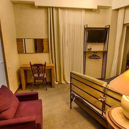 Hotel Salve Тбилиси Екстериор снимка
